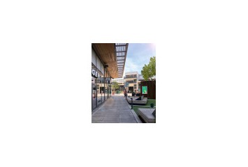 L'Avenue 83 L'Avenue 83